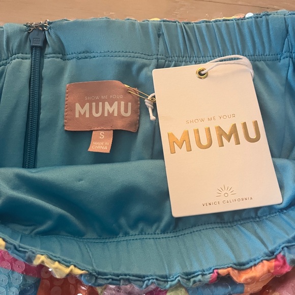 On My Way Maxi Dress in Triangle Geo
Show Me Your Mumu - Picture 2 of 4